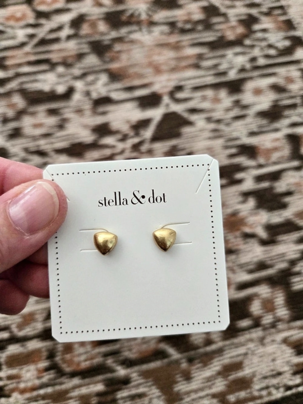 Stella & Dot Cleopatra Studs Gold Earrings